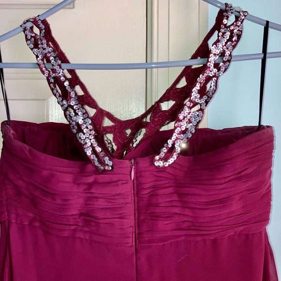 formal prom dress - Picture 3 of 5